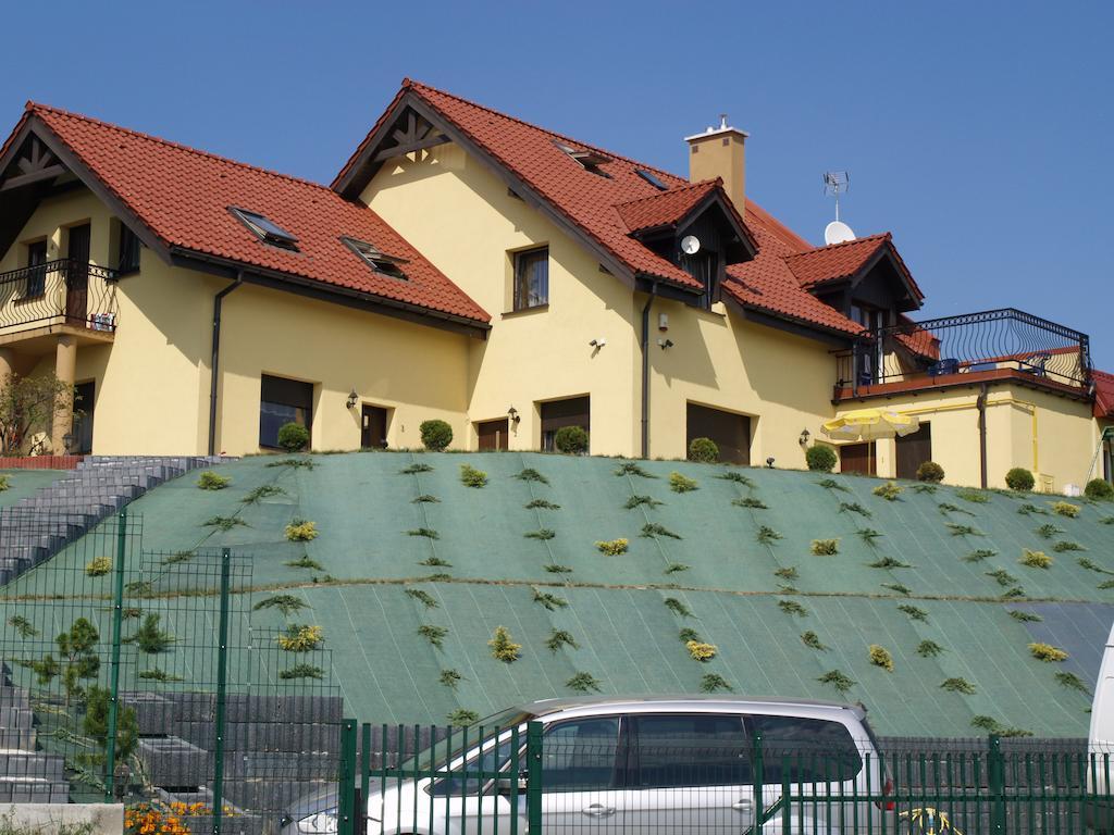 Apartamenty Ostrawa ซาร์เชตเช ภายนอก รูปภาพ